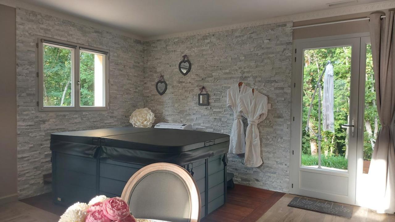 Gite Spa & Nature Saint-Chamassy Εξωτερικό φωτογραφία